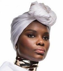 journee femme africaine fatou sarr muse african woman glamour leadership mini